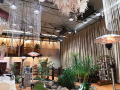 大堂-雅和生态渔庄·宜城锅巴饭(龙灵山公园店)
