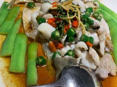 鲜花椒蒸鱼-猪肉婆私房菜(容桂总店)