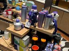 -星巴克臻选(莘庄仲盛店)