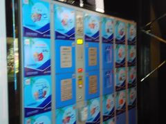 等候区-万达影城(凯旋城广场XLAND店)