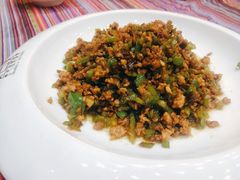 -香巴拉云南餐厅(华莱坞店)