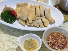 -鹏城人家海鲜酒家·23年老字号(较场尾店)