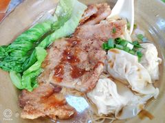 猪扒云吞面-正斗面家