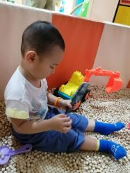 -动力星球家庭亲子游乐中心