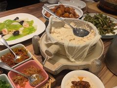 -九转小磨·非遗东北菜(万达广场店)
