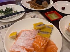 -荣誉国际酒店-云顶旋转餐厅
