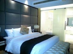 床-苏州金鸡湖中茵皇冠假日酒店