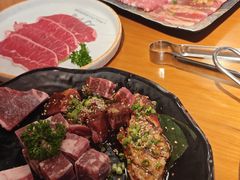 -拾勝牛·江景安格斯烧肉放题(江湾阳光天地店)