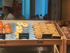 -怡咖啡海鲜自助餐厅(浦东香格里拉店)