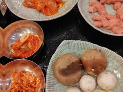 -臻牛烤肉