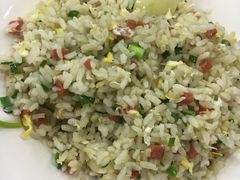 -江城燕子大排档(江汉路步行街店)