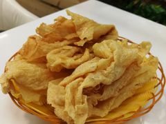 -三头牛·潮汕牛肉生蚝火锅 (夏湾店)