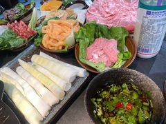 -老酉火锅(阳明古镇店)