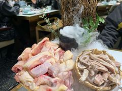 -洪氏嗨捞·猪肚鸡火锅(阳光天地店)