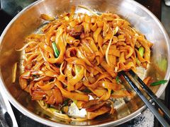 干炒牛河-牛一煲美食(江高店)