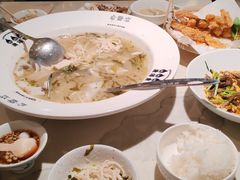 -渔语鱼酸菜鱼新川菜(来福士店)