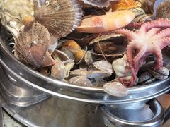 -锅老头海鲜铁锅炖