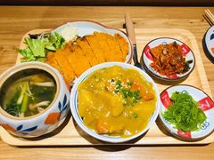 咖喱猪排饭-馥家小馆(黔灵山公园店)