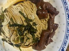 -鲁达面馆本帮风味(共康东路店)