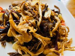 -小厨子私房菜·云南美食店
