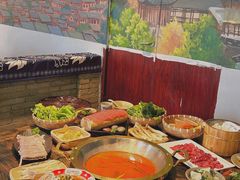 -贵府酸汤牛肉火锅·贵州老字号(飞山街店)