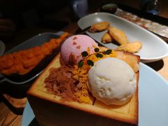 -蜜桃餐厅·伴山(湖滨商业街店)