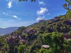 -三亚亚龙湾人间天堂鸟巢度假村