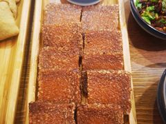 -猫爷的腔调·黔小馆(交大医学住宅区店)