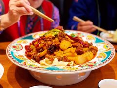 新疆沙湾大盘鸡-巴依老爷新疆美食(常营店)