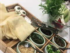 -阳光家常菜游客餐厅(千佛山店)