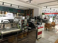-万润国际酒店用品市场(曹安国际商城店)