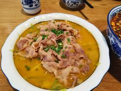 酸汤肥牛-西北狼(GOGO新天地店)