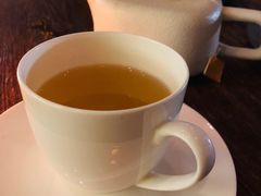 野菊花茶-Carbon莫卡哆·意大利复古集市餐厅(杭州大厦店)