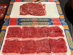 鲜羊上脑嫩肉-京悦南门涮羊肉·羊蝎子火锅(田林路店)