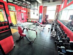 -瑞莱克斯健身俱乐部