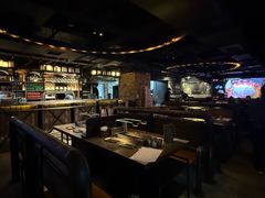 -麦凯伦烧烤·精酿超级工厂店(金桥总店)