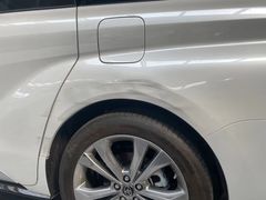 -畅通航行汽车钣金喷漆 无痕修复·局部喷漆