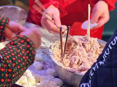 -万松园美食街