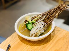 藤椒味钵钵鸡-嘉州叶婆婆钵钵鸡(建设路店)