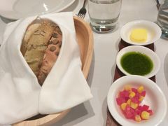 -GreyWhale灰鲸餐厅(武汉国际广场店)