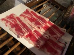 -老牌坊云南鱼豆花火锅(哈西万达店)