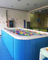 -海豚湾婴儿游泳(塘沽店)