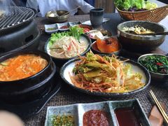 -尹兰楼西北风情餐厅(嘉定店)