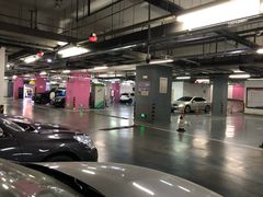 -三里屯SOHO-地下停车场