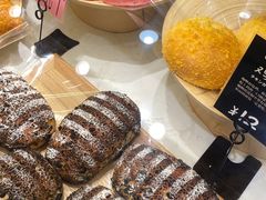 -分子跳动鲜活面包(五一大道店)
