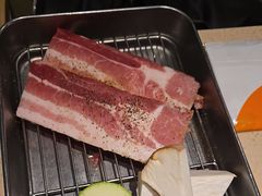 厚切猪五花肉-Ant 蚂蚁洞烤肉·大营地(上海静安大悦城店)