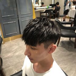 -Kraemer Paris苏豪路易士·嘉玛发廊