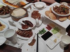 -梅利汴京烤鸭•开封豫菜地标店(东大街店)