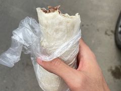 猪头肉油氽果春饼-老汪猪头肉春饼店