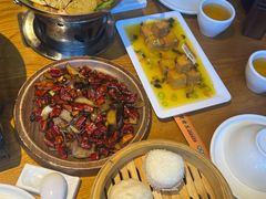 -隔壁老王·家常云南菜(花巷店)